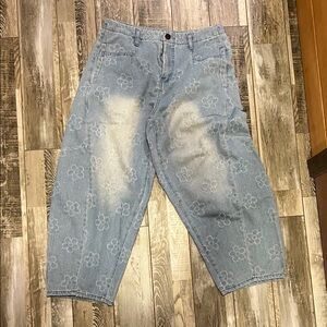 easel Light Wash Floral Jacquard Wide-Leg Jeans